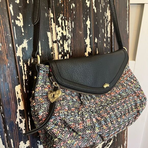 Vintage Juicy Couture Tweed w/ Black and gold Locke accent embellishment Handbag - Picture 2 of 12